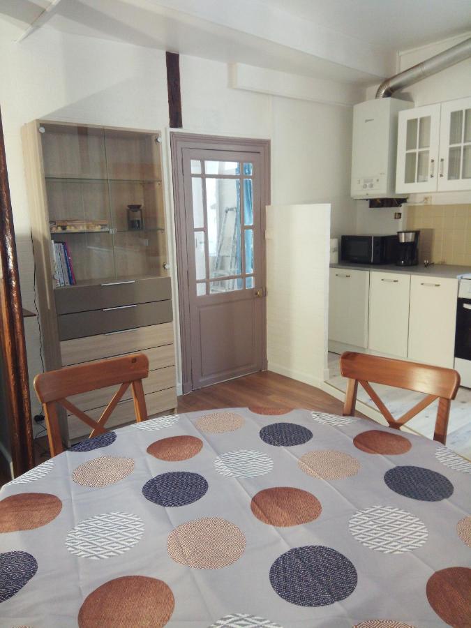 Appartement 2 chambres 52 m2 centre ville Vendôme Extérieur photo
